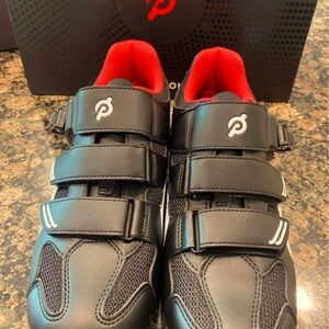Women’s Pelotón Clip in bike shoes size 41